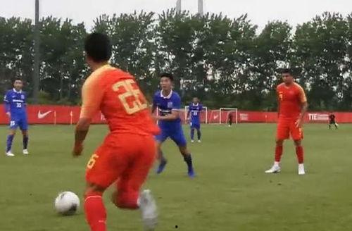 国足舒畅爆料视频大全下载,揭秘足球幕后故事 第1张 国足舒畅爆料视频大全下载,揭秘足球幕后故事 第1张